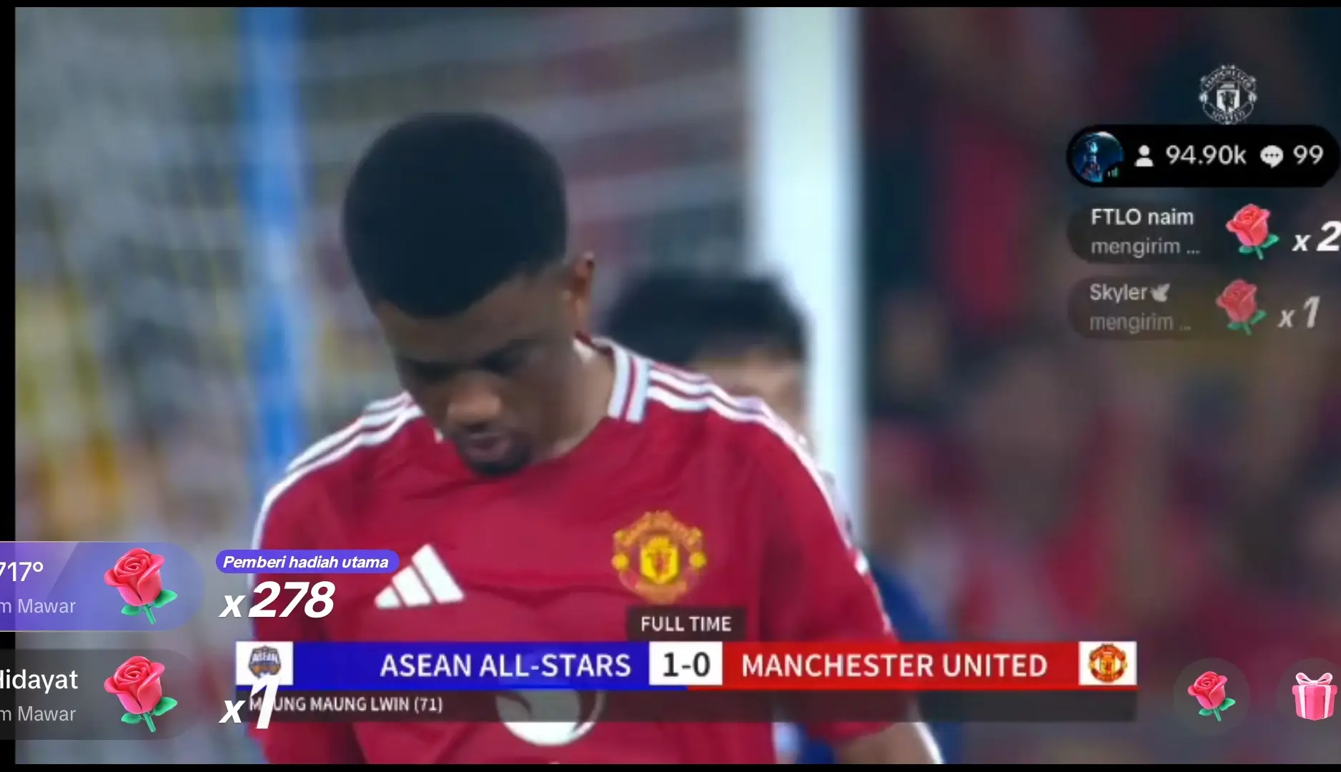 Sebagai seorang penggemar setia Manchester United, saya merasa sangat kecewa dan terpukul atas kekalahan yang dialami tim kesayangan saya saat menghadapi ASEAN All Star 😞 Sebagai klub sebesar Manchester United, dengan sejarah panjang dan prestasi yang luar biasa, seharusnya pertandingan seperti ini dapat dijadikan ajang untuk menunjukkan kualitas, konsistensi, serta komitmen dalam bermain. Namun yang saya lihat justru sebaliknya — permainan tampak kurang serius, koordinasi antar pemain kurang solid, dan secara keseluruhan performa tim jauh dari ekspektasi kami sebagai pendukung. Kekalahan ini bukan hanya sekadar soal hasil akhir, tetapi juga tentang harga diri sebagai klub besar yang memiliki jutaan penggemar di seluruh dunia. Kami, para fans, tentu berharap tim akan menunjukkan permainan terbaik di setiap kesempatan — tidak peduli siapa lawannya. Namun kali ini, kami merasa sangat dikecewakan 😔 Semoga kekalahan ini dapat menjadi bahan evaluasi serius bagi seluruh elemen tim, baik pemain maupun manajemen. Kami tetap mendukung, tetapi tidak bisa memungkiri bahwa kekecewaan ini begitu dalam 😢 #manchesterunited #kalahlagi#mu#manchesterisred🔴🔴 @manutd