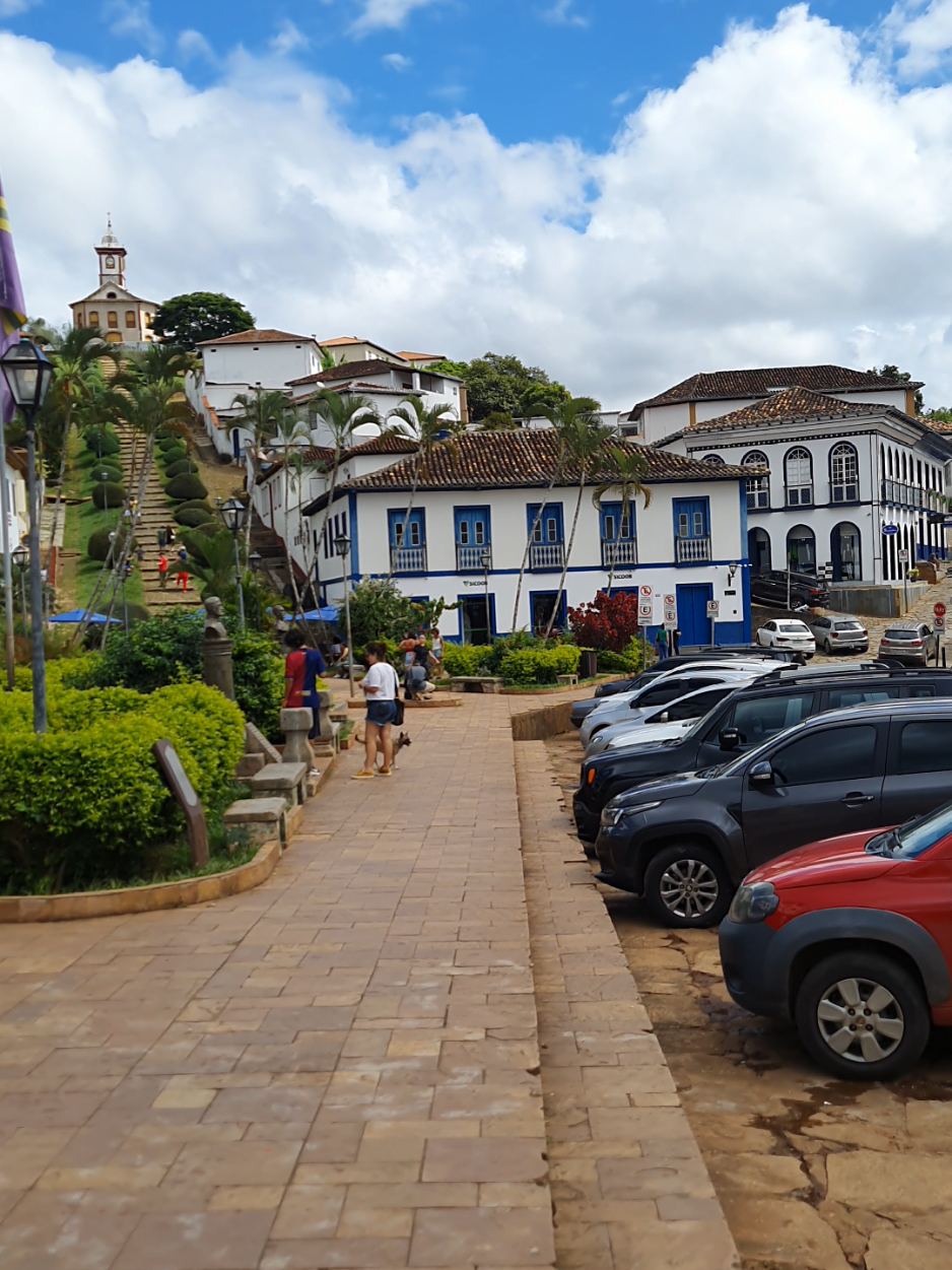 INTERIOR DE MINAS GERAIS, CIDADE DE SERRO MG, UMA CIDADE HISTÓRICA DO VALE DO JEQUITINHONHA 