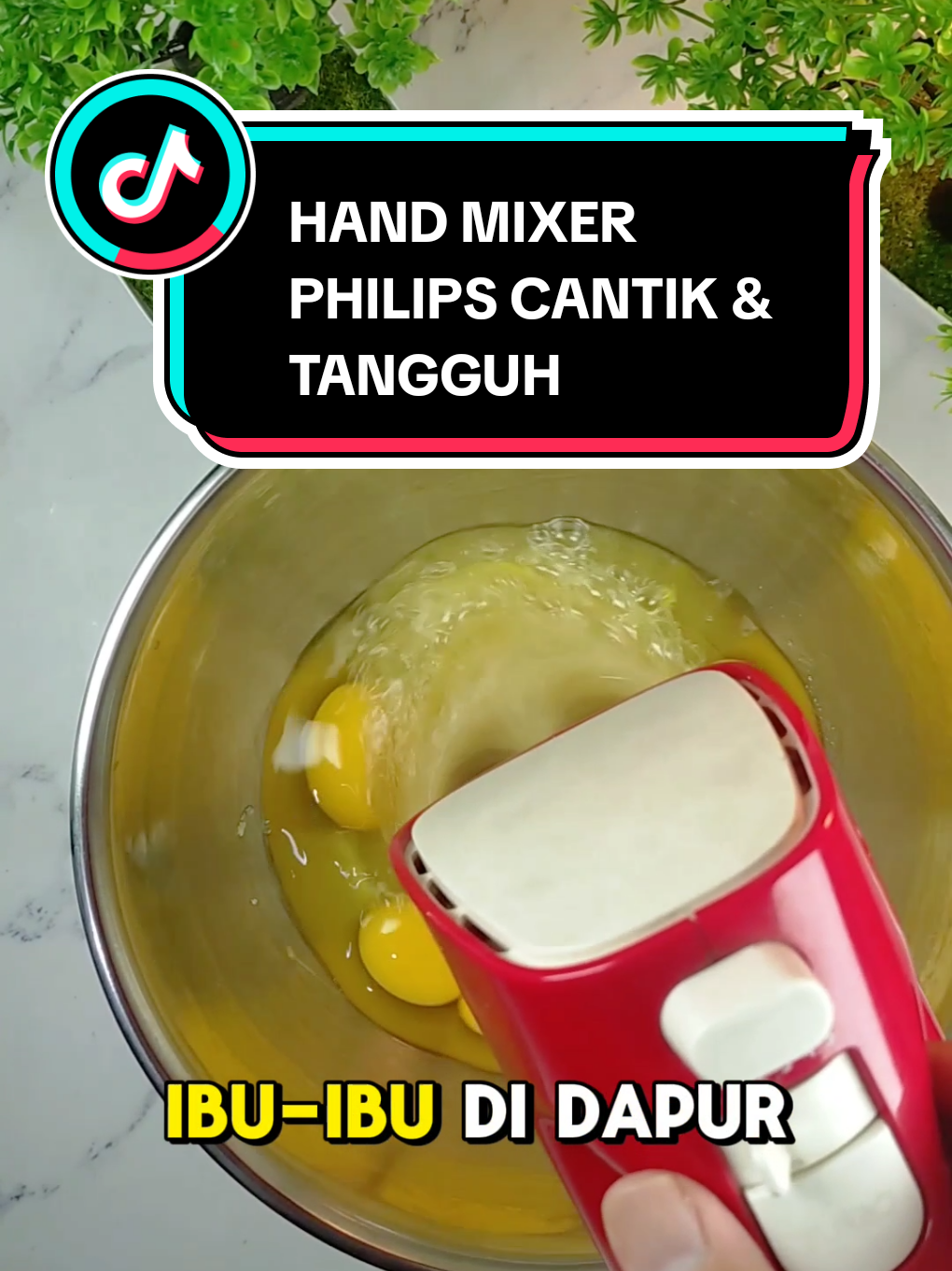 Gak Heran Kalau Hand Mixer Philips Jadi Sahabat Ibu-Ibu dari Dulu Sampai Sekarang. Karena Memang Sebagus Itu Utk Bikin Adonan Bolu, Kue Kering Sampai Roti. Terutama Philips Hand Mixer HR 1552 yg Desainnya Cantik & Powerful. #handmixer #mixerphilips #iburumahtangga #bolu #kuekering #roti #fyp 