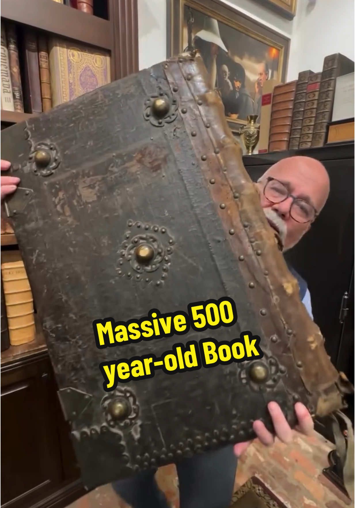 Wow! This is the LARGEST book in my collection.  #BookTok #bible #largest #bookish 