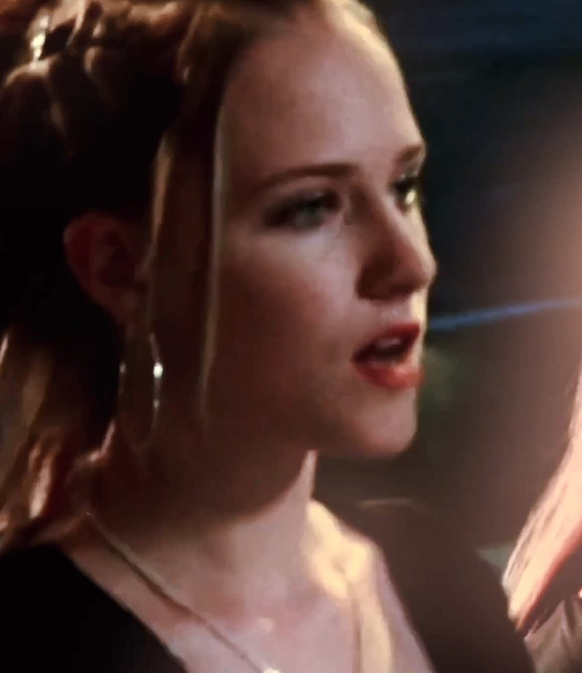 Presence | cc: @VARMING (siren) | #thirteen #tracyfreeland #tracyfreelandedit #thr13teen 