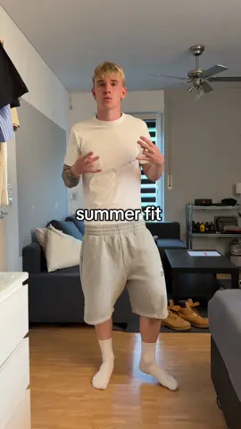 summer fit                                                          #streetwear #fashion #fyp #fypagee 