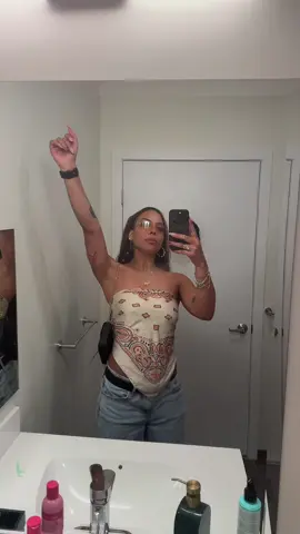 #badassbombshell 