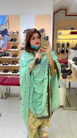 Follow me On Instagram Fari_baloch110 @S H E R I ♥️ @Annie murtaza #❤️🧿 #fypシ #fyp #trending #foryourpage #foryourpage #foryou #fypシ゚viral #viraltiktok #sindh #sindhi #sindhisong #sindhifam #sindhitiktok #sindhwale #pakistan #standwithkashmir #1millionaudition #loveyourself❤️ 