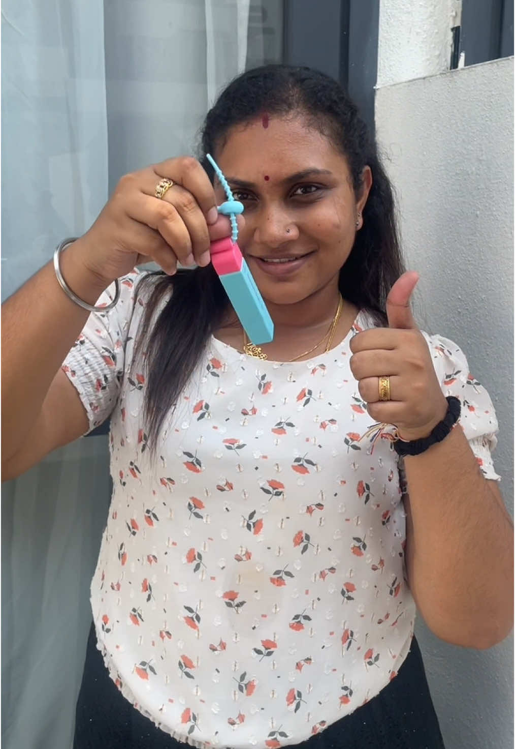 No more stains!! #fyp #viral #tamil #magicpen #penpenyingkirnoda 