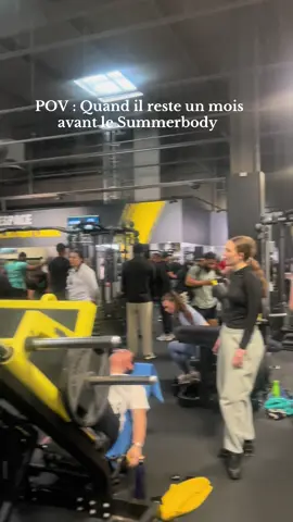 📍Fitness Park - Un signe pour faire un demi tour ? Ou bien tu restes à tourner sur une machine à 5?      Sortir du travail plutôt pour éviter le monde ne me sert plus à rien….       🚶🏾‍♀️🚶🏾‍♀️‍➡️🚶🏾‍♀️‍➡️🚪 #gymgirl #fyp #beginner #fitgirl #pourtoi #legday #fentebulgare #Fitness 