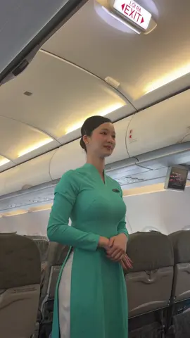 Xinh bất chấp cam thường#vietnamairlines 