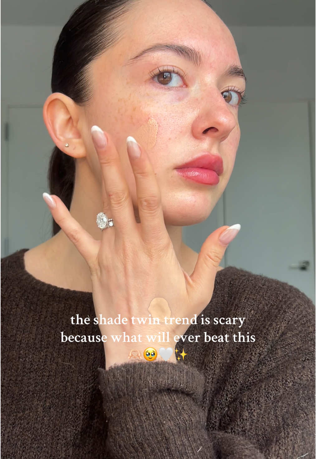 favorite foundation & favorite shade in my collection 🤍 (I can still def share others just lmk!)  @Patrick Ta Beauty foundation shade 10n #shadetwins #foundationtwins #shadematch #makeuprecomendation #glowyfoundation #patricktabeauty #patricktafoundation 