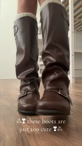 They are from shein guys!! ❣︎ the item code is:  38741320 #fyp #shoes #boots #cozy #cute #clothing #viral #cat 