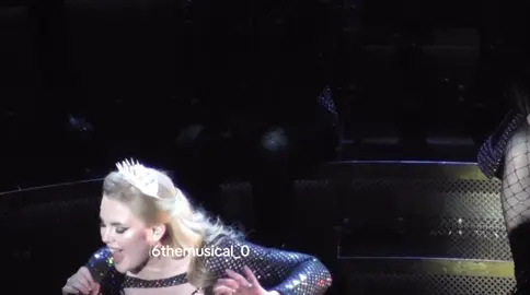 Erin Caldwell’s heart of stone. She has one of the best voices ever, I miss this cast sm! #fyp #forupage #singing #musicals #sixthemusical #janeseymour #heartofstone #erincaldwell #erincaldwellsix 