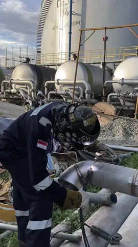 🤙🏻 #welder #weldermuda #fyppppppppppppppppppppppp #RUV #kilangpertaminabalikpapan #weldernation 