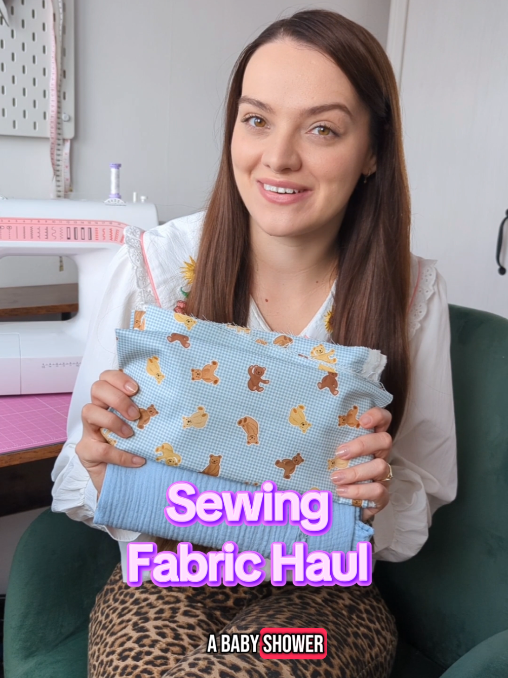 Any suggestions for patterns or tutorials for making baby bibs? I don't have any handy to be able to trace a pattern from that, and wouldn't want to buy some just to trace the pattern!  #sewingcommunity #sewing #sewingtiktok #sewwithme #sewingproject  SEO sewing machine project  sewing project  sewing fabric haul  Me Made May 