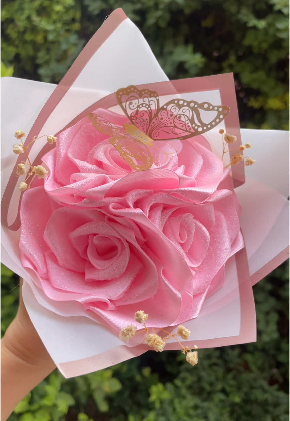 Mini bouquet eternel🌸😍 Livraison partout au Maroc #fleur #fleureternelle #rose #giftideas #giftbouquet #bouqueteternel #eternalroses #eternalrosebouquet #cadeaux #cadeauidee #cadeaupersonnalisé #marrakech #maroco🇲🇦algeria🇩🇿tunisia🇹🇳 #marocaine🇲🇦 #maroc