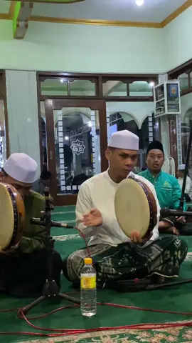 rutinan maulid diba' #burdah #majlis #majlissholawat #banjari #banjarian #banjarijatim #banjaristory #banjarinusantara #sholawat #sholawatan #sholawatan_yuk #sholawatanyuk #fypage #fypp #foryou #fypシ #fypage #fypdong #fyppp #fyppppppppppppppppppppppp 