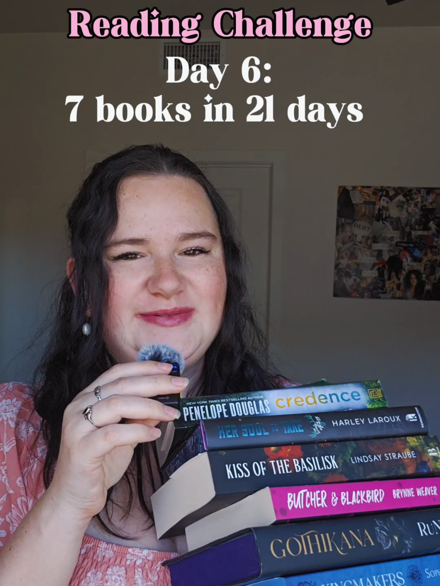 Which book do you think I'll read next? 👀📚🖤 #7booksin21days #readingchallenge #darkromancereader #credence #booktokforyou 