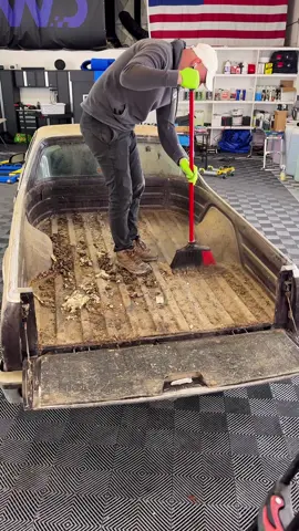 #cleaning #carcleaning #cardetailing #cardetail #carwashing #carclean #washcar #washing #car #cleaningasmr #carwash #asmrvideo #fyp #detailing 