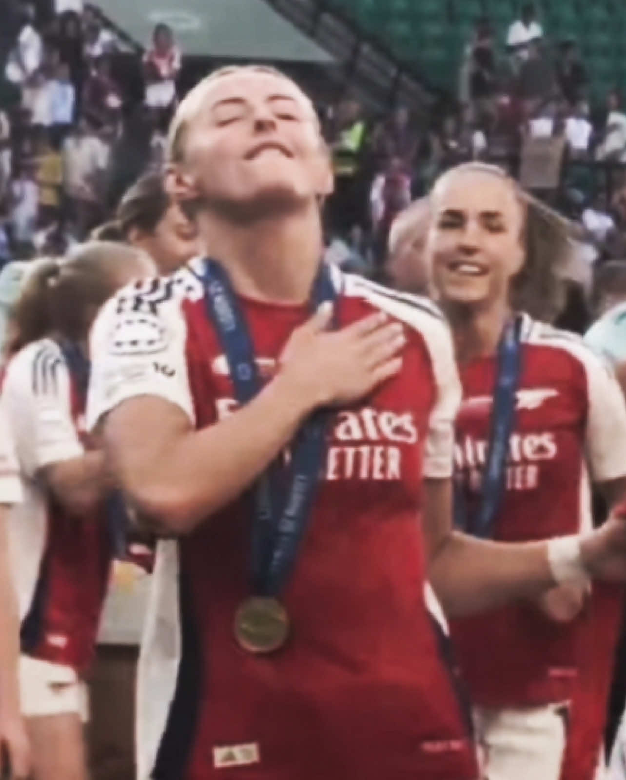 chloe kelly lifetime contract #chloekelly #chloekellyedit #arsenal #awfc #uwcl 