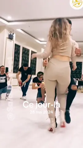 Styleling dance Kizomba  @kizombaOficiel  @kizombaOficiel  @kizombaOficiel @Kizombapopulaire @kizombafrance2 @kizombadance0 #kizomba #dancer #amazing #pourtoi #virale -là -là #cejour-là 