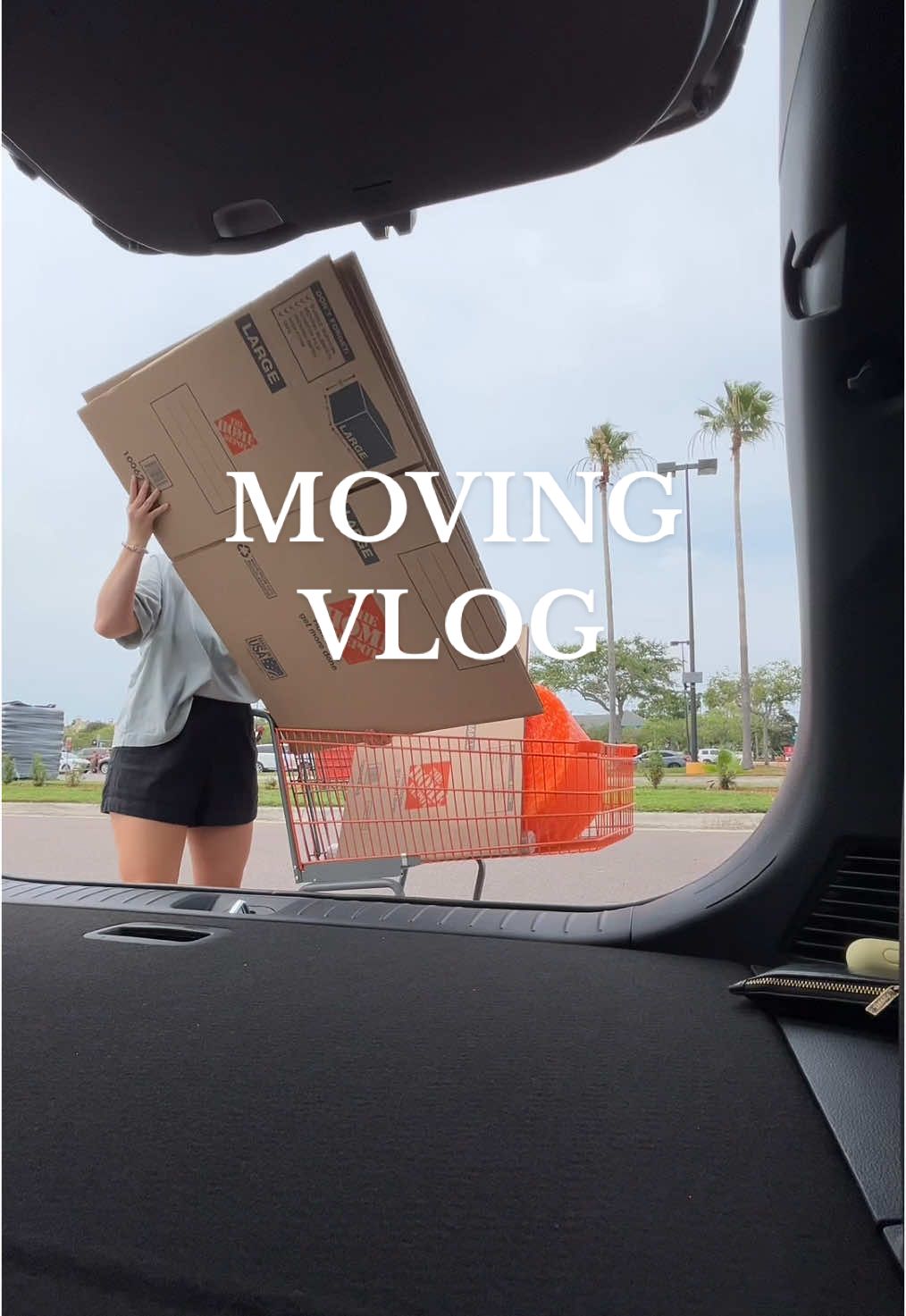 Starting to pack everything up for my move!! 📦#crosscountrymove #moving #movingvlog #packing 