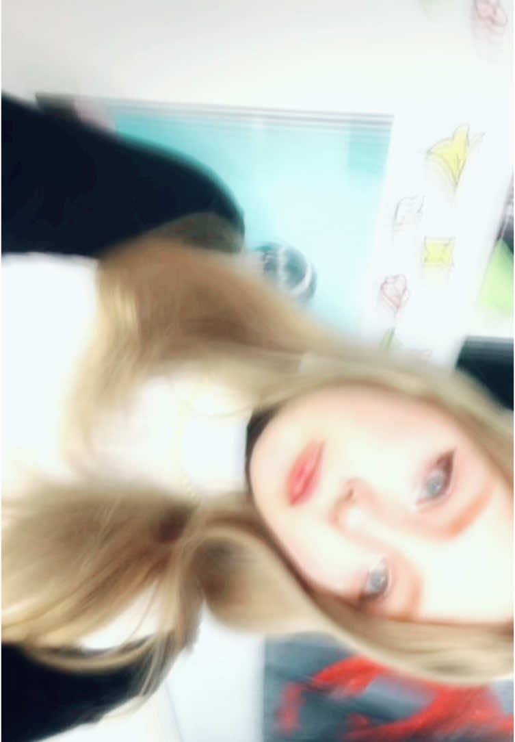 Nana feak-chiko 🤑🙏#nana #nanahachi #nanahachiko #hachi #hachiko #gl #wlw #anime #yuri #cosplay #moots? 