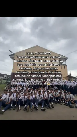 sukses all🥺💫  #fyp #foryoupage #smpstory🌻 #perpisahan #lulus #smpyppiarrahmah 