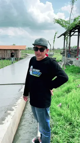 Di tempat klean gimana cara ngecor nya  gess????
