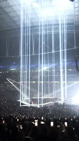 All the stars #az #kendricklamar #gnxtour2025 #statefarmstadium #sza 