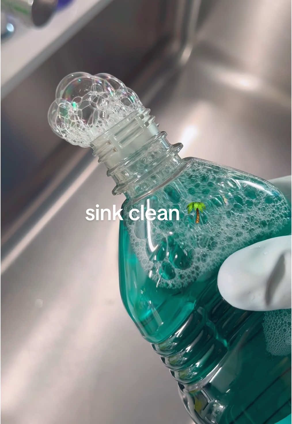 how are you going to cheat on a goddess like thewizardliz bruh😭 and she’s PREGNANT! no one is safe #spongeasmr #sinkclean #sinkcleanasmr #cleanwithme #bathsponge #fabuloso #clean #cleanasmr #cleaningasmr 
