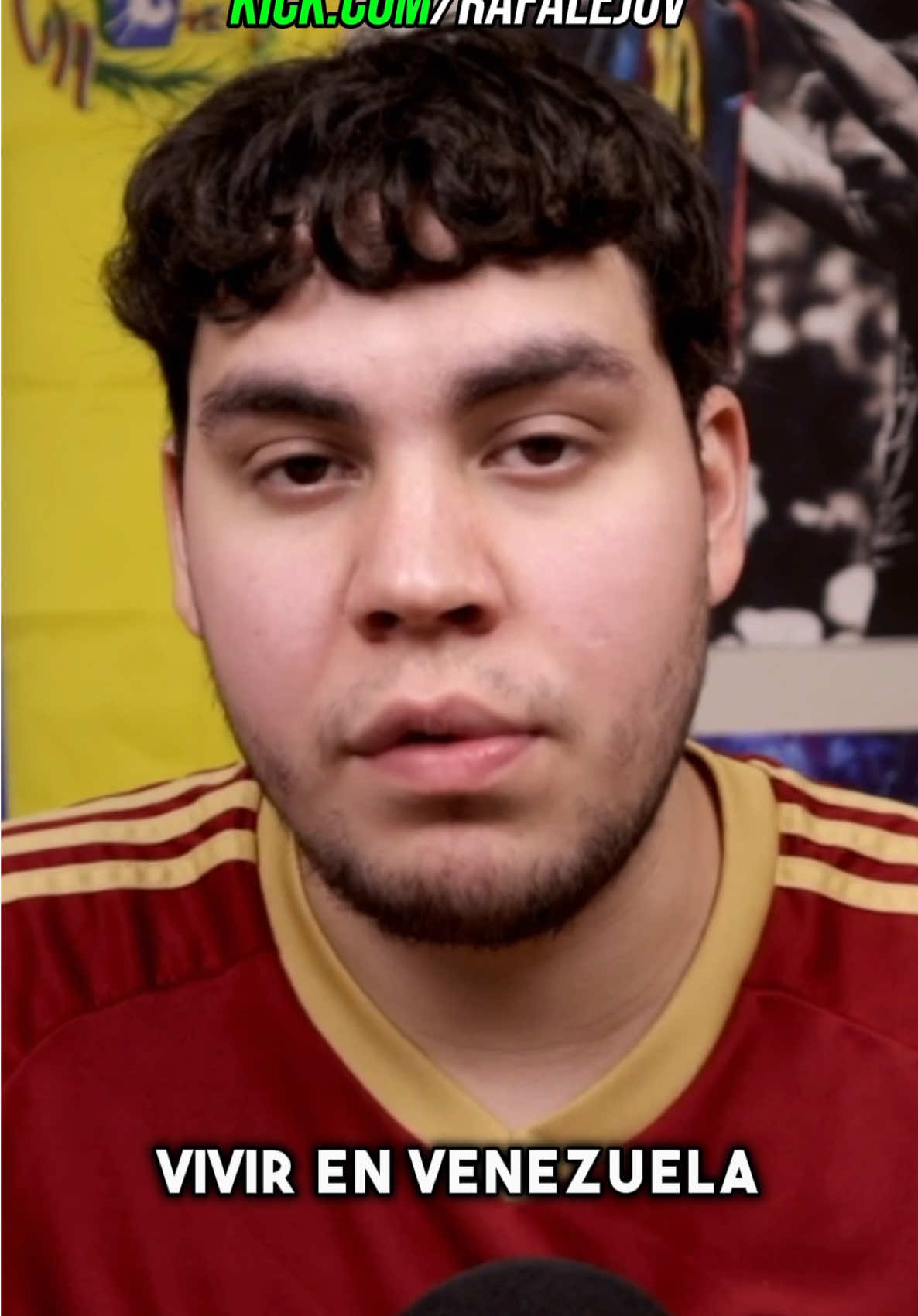 Lamentable episodio de xenofobia sufrido por Miguel Navarro anoche.  #venezuela #futbolvenezolano #lavinotinto #vinotinto #miguelnavarro #libertadores 