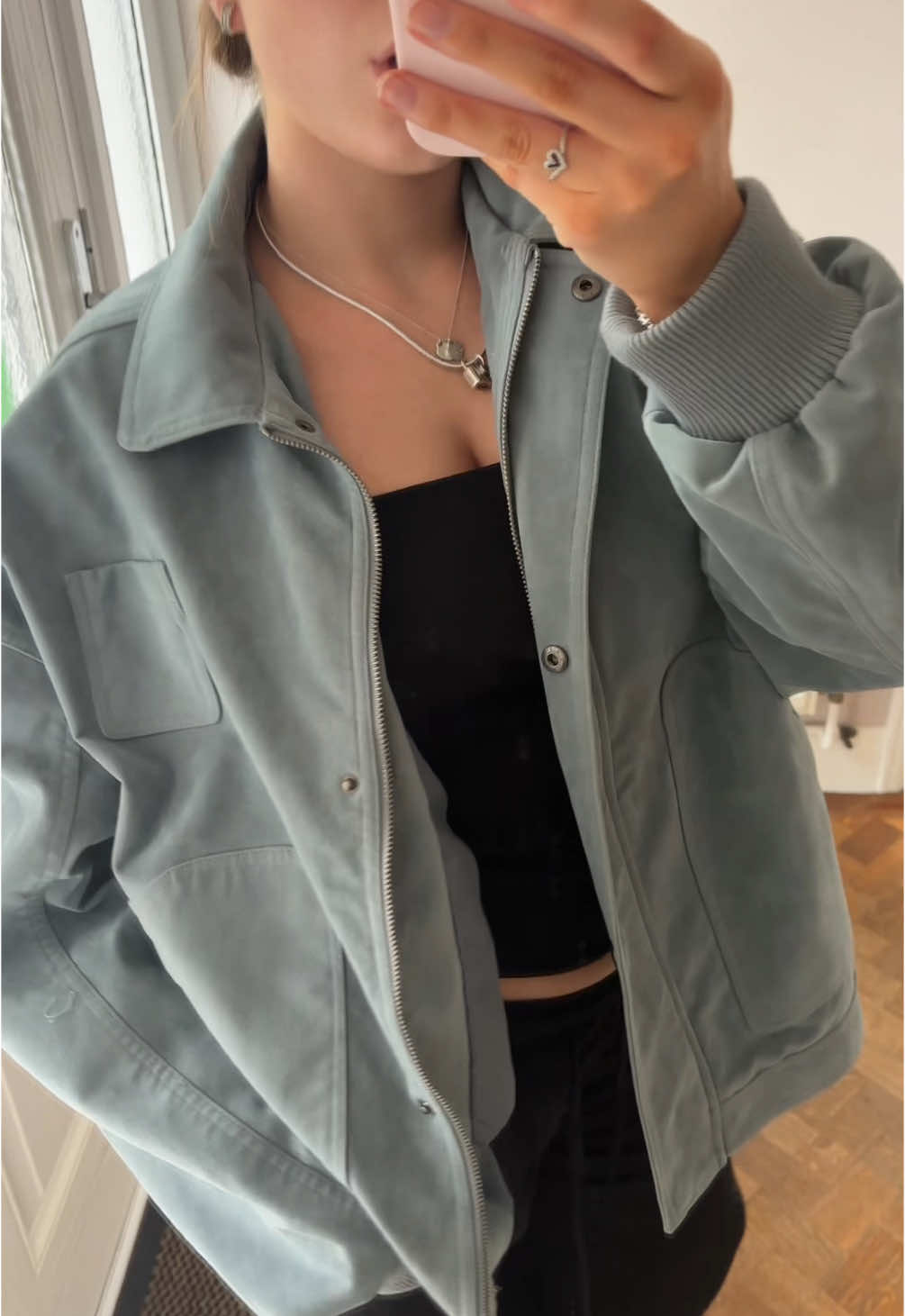@Sisters and Seekers obsessed 🐚  #outfitoftheday #outfitinspo #outfitideas #sistersandseekers #suedejacket #blue #girly #fyp 