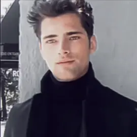 Sean O'pry #seanopry #chad #SuperModel ##model #malemodel #blackpil #mewing #looksmax #looksmaxing #lookism #looks 