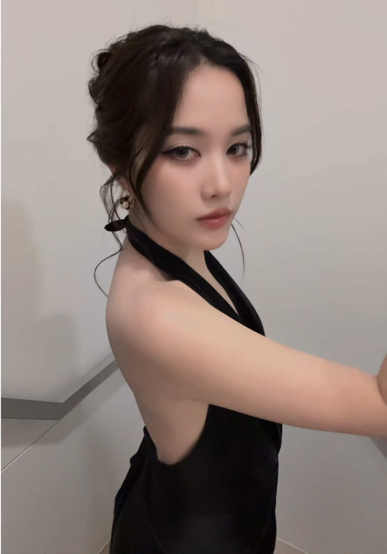 สวยกี่โมง พวกชมหล่ออย่างเดียว