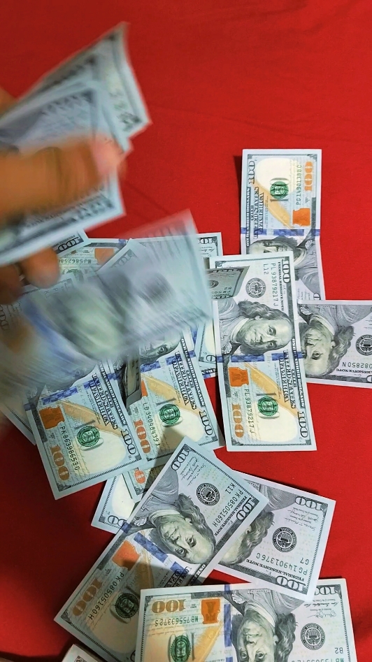 #ماني_ماني_انا_تحت_رجلي_الماني💵😎 #دولارات_دولارات #الشعب_الصيني_ماله_حل😂😂😂 