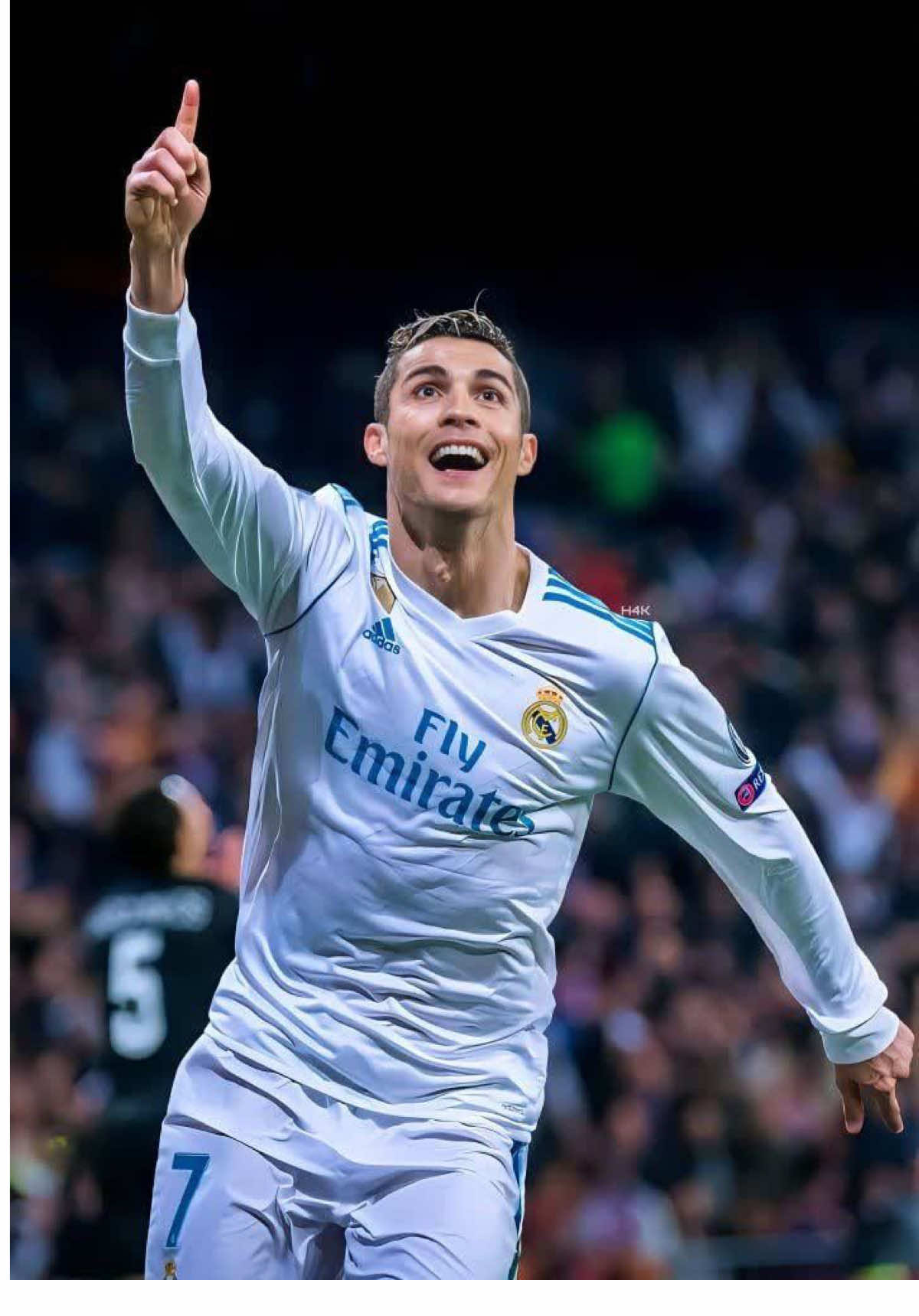 El último baile de CR7 podría ser en el Real Madrid 🤯  #cr7cristianoronaldo #realmadridfc #baileinolvidable #elbicho #elbichosiuuuucr7 #cr7goat🐐 #bernabeu #xabialonso #portugal 