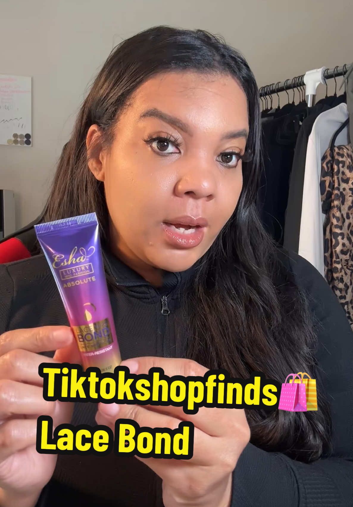 Get yours today #fypシ #lacewig #laceglue #lacefrontwig #invisiblelace #hairtutorial #hairfindswithdeyanna #BeautyTok #beautyfindswithdeyanna #tiktokshopfindswithdeyanna 