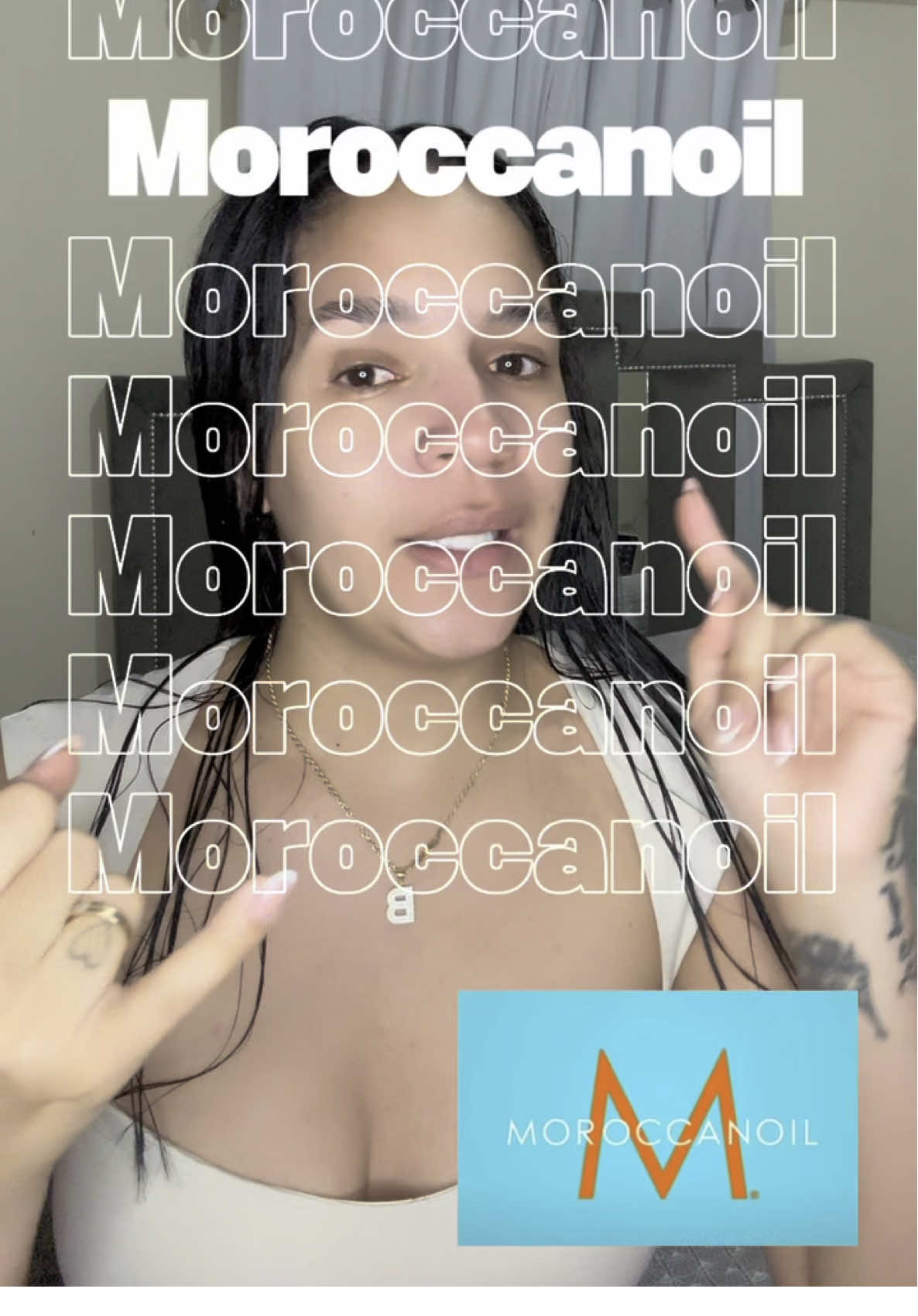 Usos productos de muchas marcas pero con estos siempre mantengo la misma marca y son de @Moroccanoil . Tengo más de 1 año usándolos y realmente he visto el cambio en mi cabello, de ve más saludable, brilloso, puntas cerradas y más manejable. #leavein #protectordecalor #serumdepuntas #moroccanoil #products #haircareroutine #beriuska11 