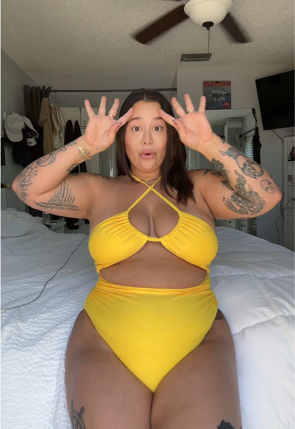 Replying to @Blue jean I will have every color by summer! #tummycontrol #bloomingjellyswimwear #swimsuit #bloomingjelly #shapewear #fyp #highwaistedbathingsuits #tummycontrolbathingsuit #apronbelly 