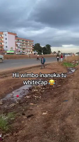 #videoviral #foryoupage #fyp ama ni mimi nko zangu 😂😂 