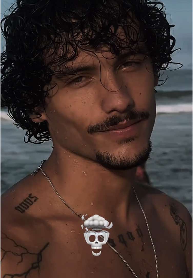 “bullying não faz ninguém mudar” 👍🏼 \ #CapCut #modeloscapcut #treanding #fy #GlowUp #Biscoitocut 