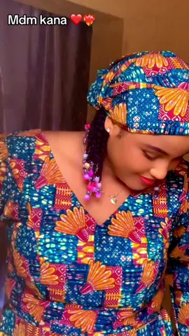 Madame Diallo svp 🫣😕❤️#pourtoi🇫🇷 #france🇫🇷 #titokfrance🇫🇷 #devenirviralsurtiktok #visibilité #augmentersavisibilite #visibilitesurtiktok #titokguineenne224🇬🇳 #viralditiktok🔥 #tiktokviralvideos 