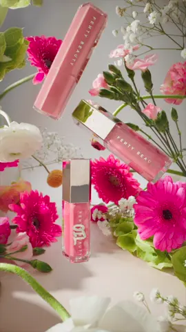 Pretty girls want fresh flowers & fu$$y 🌷✨ Everybody’s favorite shimmering dusty pink shade is THE staple lip shade of the warmer seasons. 🌸 Whether it’s every day makeup or a bold glam night out look — this soft + pretty shade perfectly compliments it all. 💅🏽💅🏻💅🏿 PICK YOUR FU$$Y ⤵️ 💗 #GlossBombStix is a glossy, medium pigment lipstick that is loaded with Vitamin E and Shea Butter  💗 #GlossBombOil is a hydrating lip oil-gloss with an irresistible, glass-like shine & multidimensional sparkle  💗 #GlossBomb is the OG lip gloss you know + love that feels as good as it looks, delivering explosive shine with its non-sticky formula What’s your fave Fu$$y formula? 📹: @Ayana 