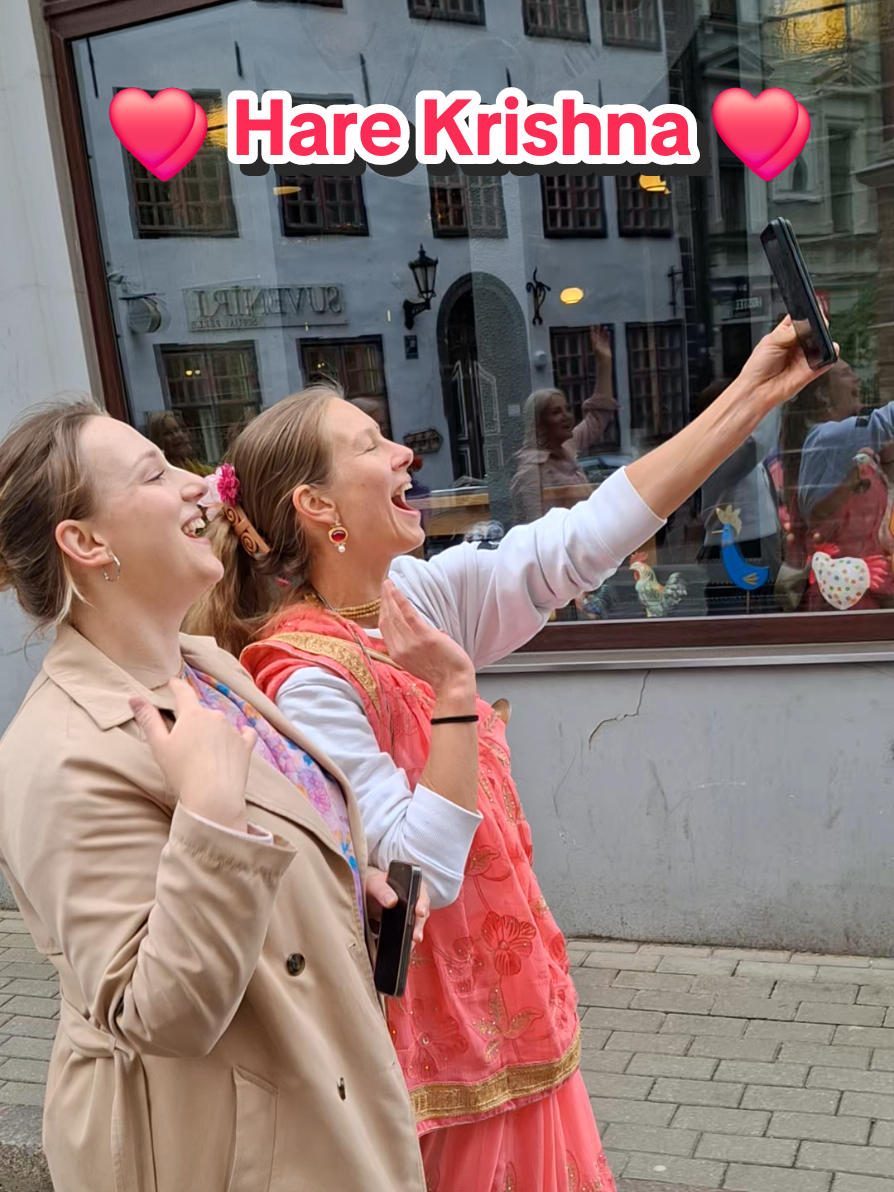 Maha Harinama with HH Bhakti Chaitanya Swami Maharaj and HH Ananda Vardhana Swami Maharaj in Riga Old Town. May 23, 2025. #mahaharinama #latvia #riga #harinama #harekrishna #bhakti #anandavardhana #anandavardhanaswami #bhaktichaitanyaswami #bhaktichaitanya 