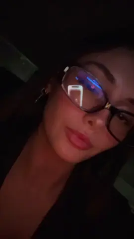 El uber tenia una pantallita=luz para bebotear* que genialidad. 
