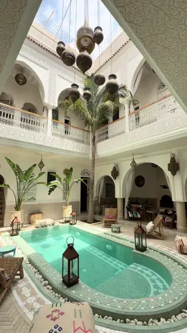 I still can’t get over how stunning this riad was 🫧🇲🇦 #morocco #marrakech #riad #fyp 