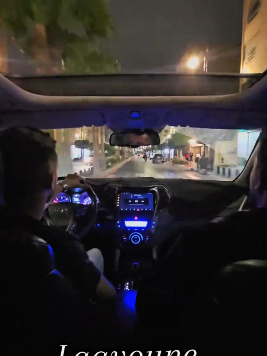 #fouryou #elbruso #peda #moldova #الشعب_الصيني_ماله_حل😂😂 #مغرب #موريتانيا #laayoune #voiture #trendingvideo 