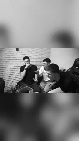 La anecdota del Kine🤣 @Nacho_Kine_Cardona @ianvaldeeez_ #anecdota #kinesiologo #cita #masajes #paratiiiiiiiiiiiiiiiiiiiiiiiiiiiiiii #paratii #fyp #lentejas #uruguay #argentina #storytime 