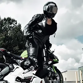 #CYCLEGROOVER || Diveee in it - @cyclegroover  Tags: #cyclegroover #cyclegrooveredit #cyclegrooveredits #fyp #biker #dancer #song #blowup #viral #bikerboy #divein #trend #biketok #editor #blowup #mevrdz 