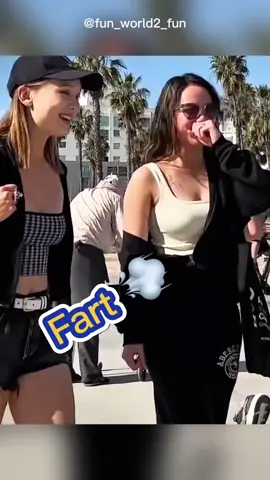 #fart #fartprank #fypシ #foryouu #prank #smileplease #funnypost #funnyprank #farting #america #trynottolaugh #fail 