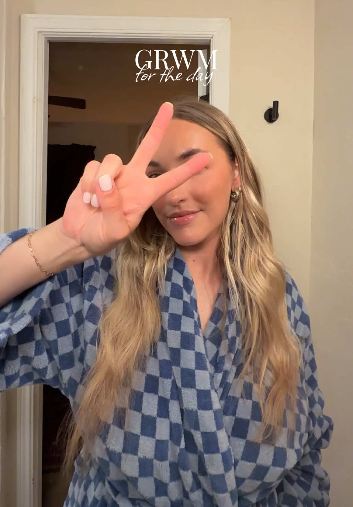 Bet you wish you knew what I was saying.  #fyp #foryoupage #grwm #viral #skincare #skincareroutine 