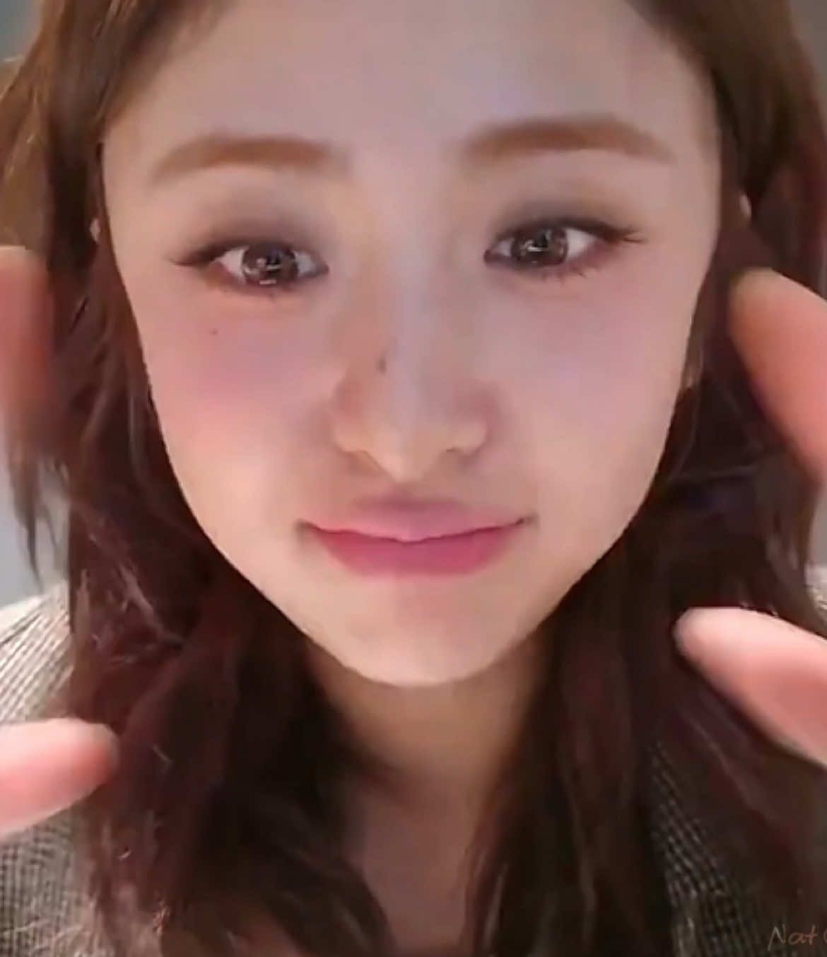a compilation of yunjin saying ‘i love you’ in her weverse live for anyone that needs to hear it ♡ @LE SSERAFIM #허윤진 #yunjin #lesserafim #huhyunjin #huhyunjinlesserafim #crazy #lesserafimedit #kpop #fyp #foryou #foryoupage #weverse #live #yunjinedit #huhyunjinedit #hot #le_sserafim #le_sserafim_hot #르세라핌 
